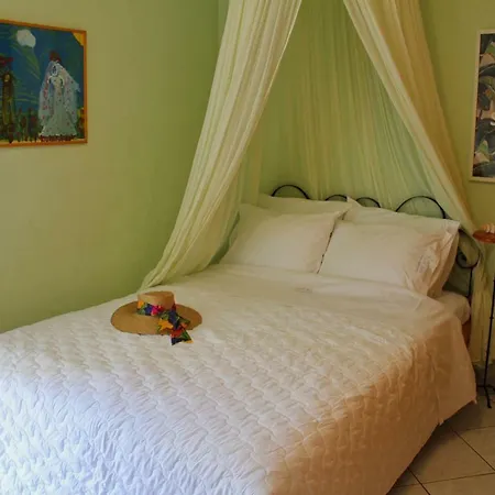 Fokais Beach Apartment